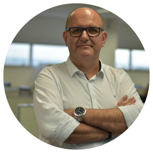 Adriano Ferreira