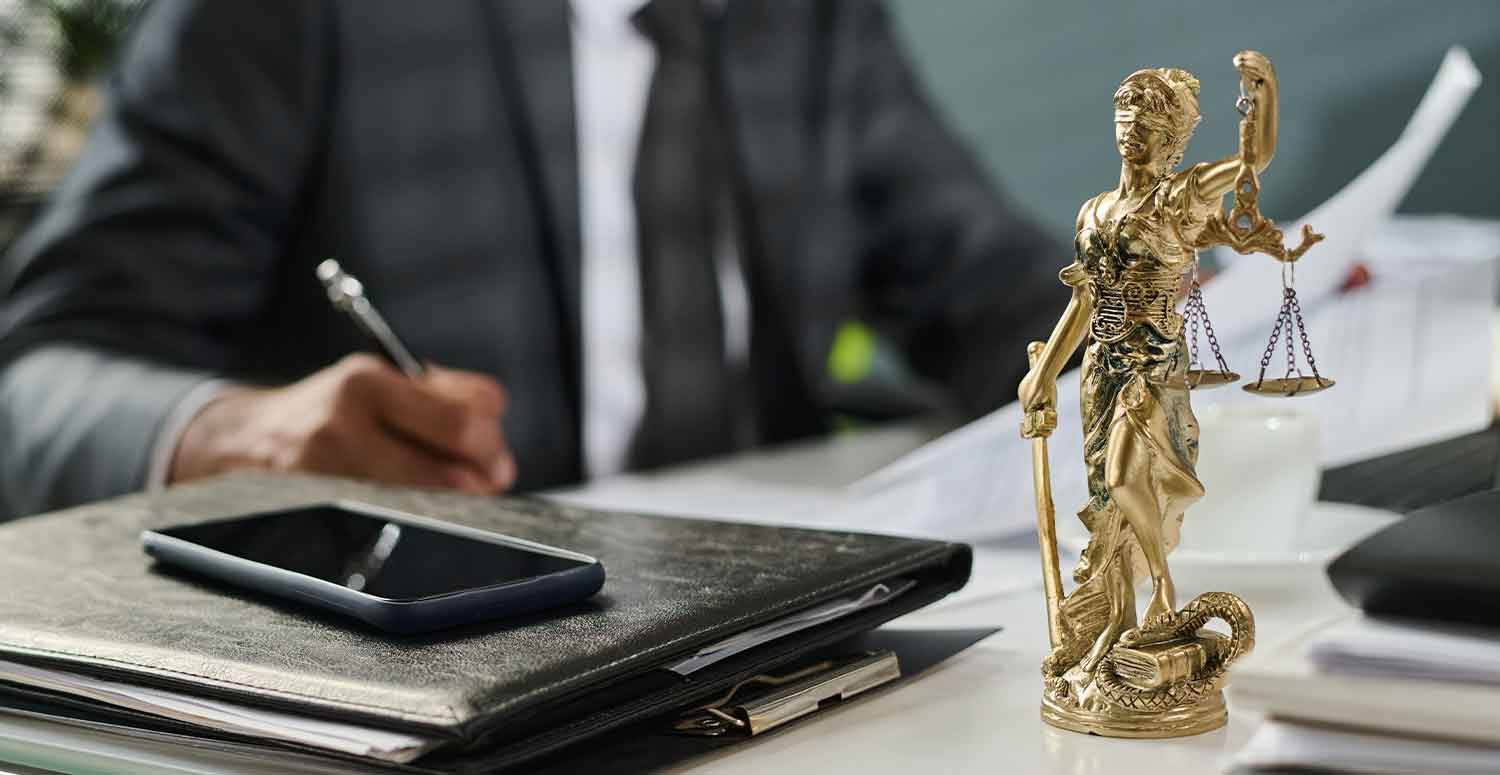 Reforma trabalhista ás medidas para a crise - mudanças na legislação e impactos